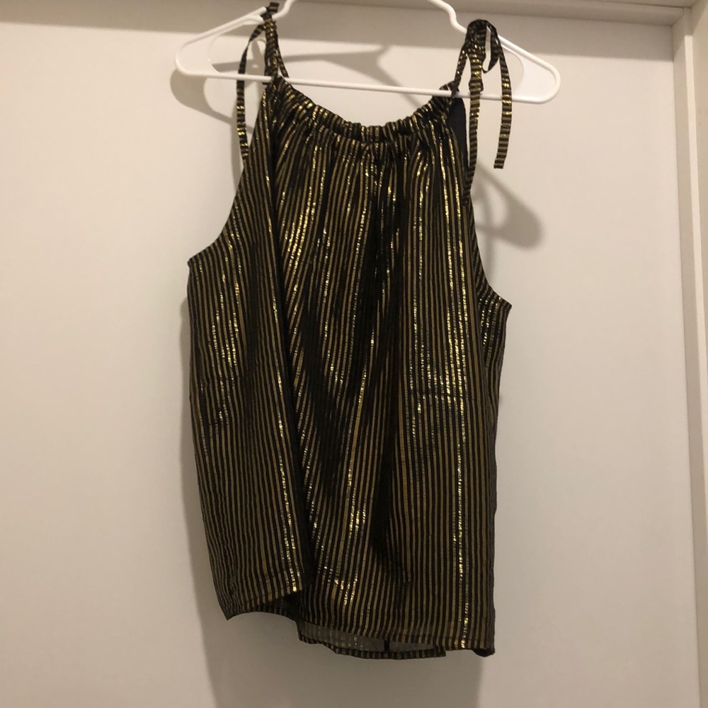 Tie tank top!